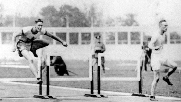 old picture of earl thomson at running track