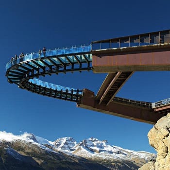 Glacier Skywalk bridge