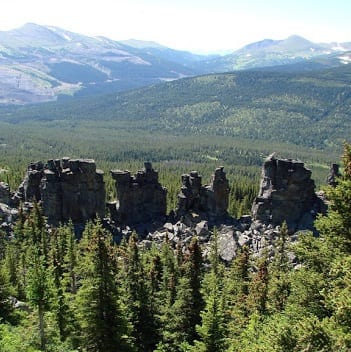 black rocks and mountains