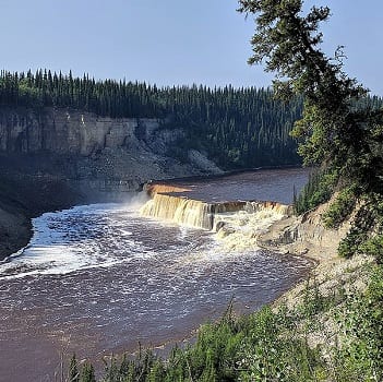 beautifull view of lious falls