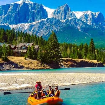 beautifull lake and mountains