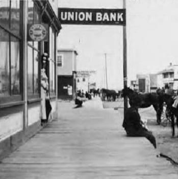 Vintage picture of main street