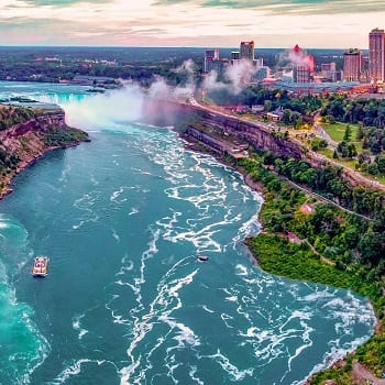 fantastic view of niagara falls