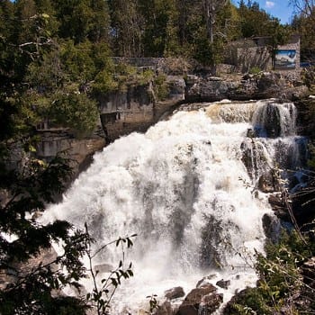 picture of inglis falls