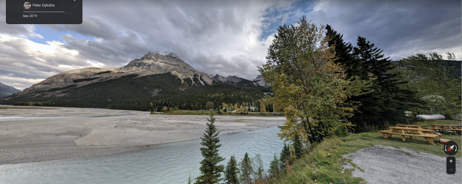 Field British Columbia 1000 Towns of Canada